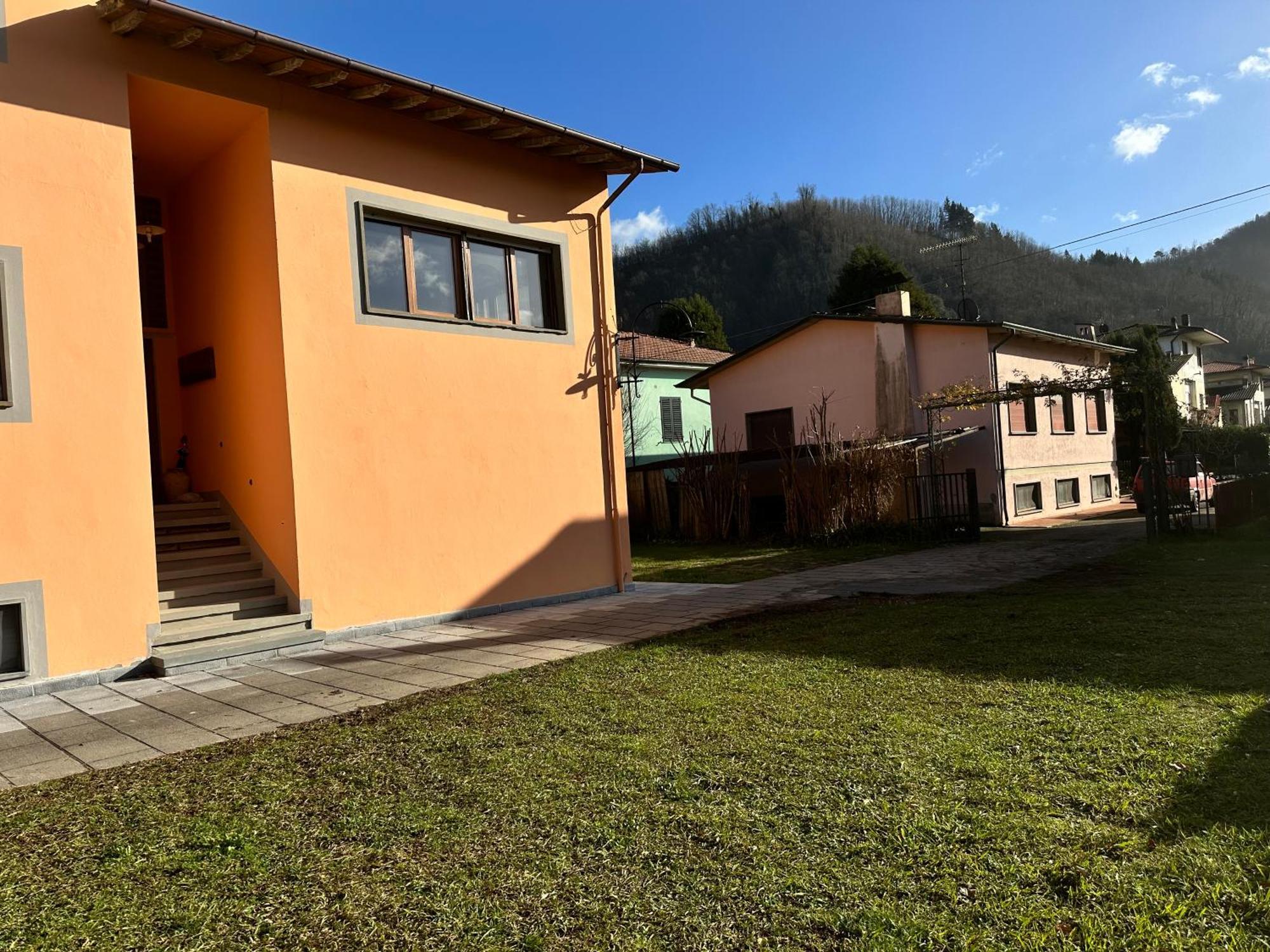 Villa Casa Hydrangea Con Piscina E Giardino Bagni di Lucca Exterior foto