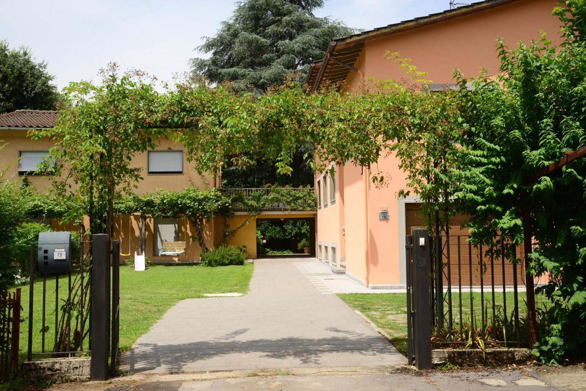 Villa Casa Hydrangea Con Piscina E Giardino Bagni di Lucca Exterior foto